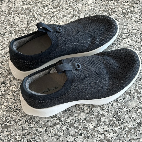 Allbirds Sneakers - Black Slip-On - Women’s Size 8.5 - Picture 4 of 8